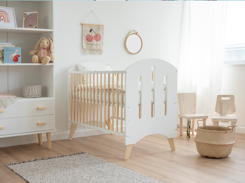 Dětské postýlky 60x120 BABY DREAM bílý/borovice