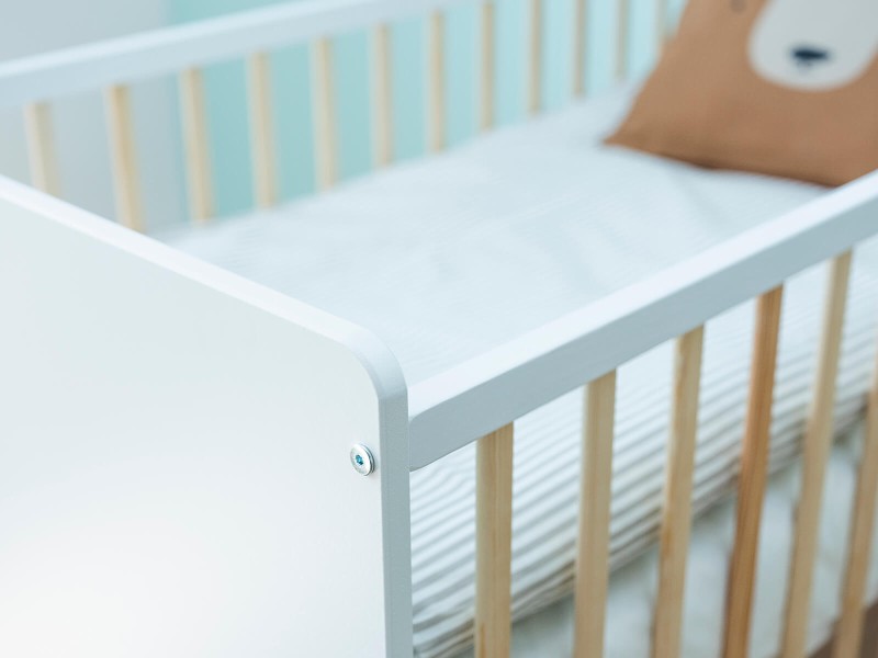 Dětské postýlky 60x120 BABY HAPPY bílý/borovice