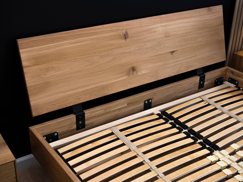 Dubová postel 180x200 cm Piacenza