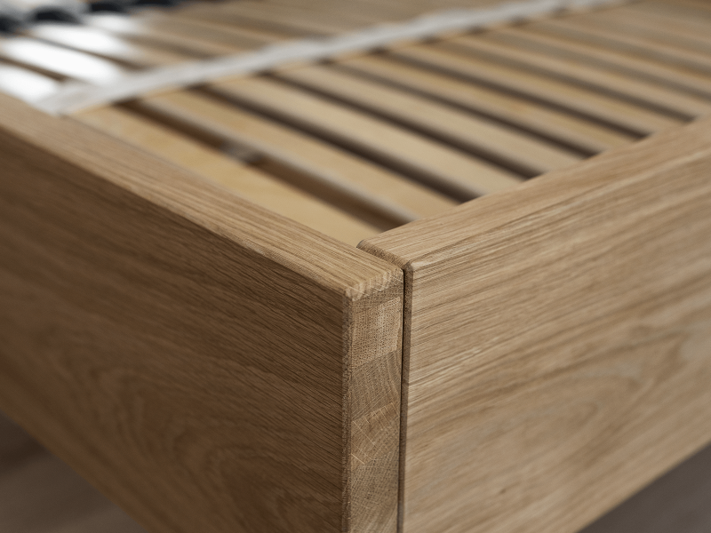 Dubová postel 180x200 cm Piacenza