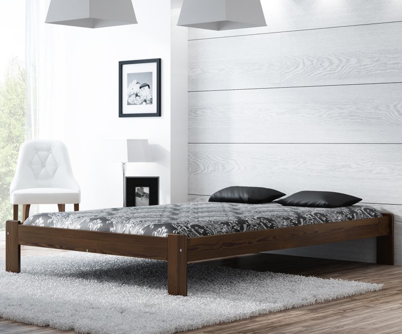 Postel z masivu 180x200 Adéla ořech s roštem