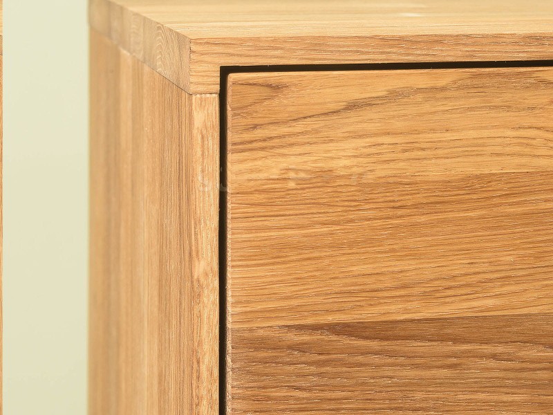 Dubová komoda 4S nr 1 Bergen intenzivní olej