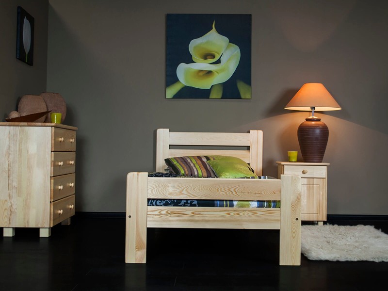 Postel z masivu 90x200 Neli borovice s roštem