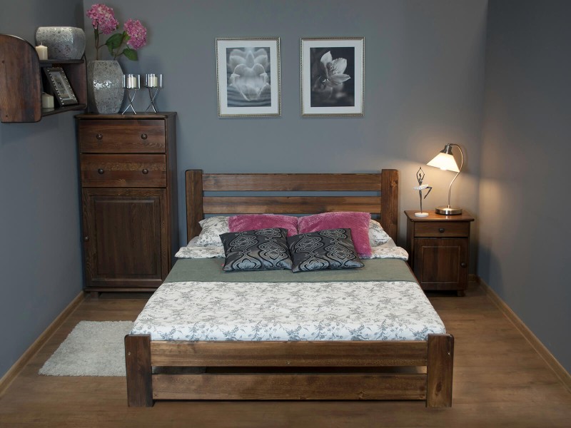 Postel z masivu 140x200 Kati ořech s roštem