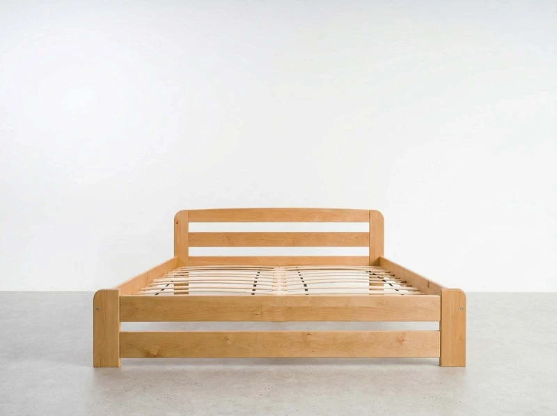 Postel z masivu 180x200 Saša olše s roštem