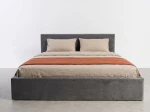 Čalouněná postel s úložným prostorem 140×200 cm Tilo Velvet – Grafitový