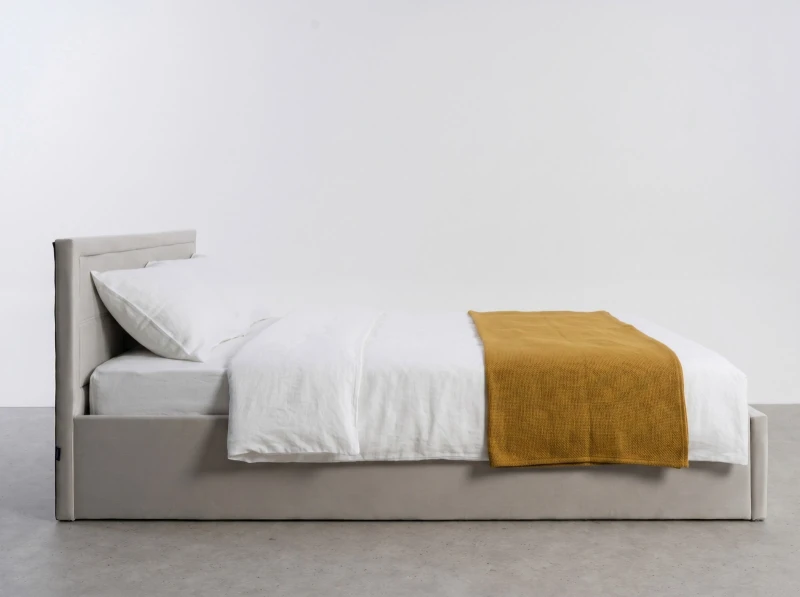 Čalouněná postel s úložným prostorem 120×200 cm Rema Velvet – šedá