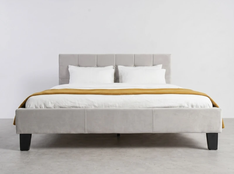 Čalouněná postel 140×200 cm Sumi Velvet – šedá